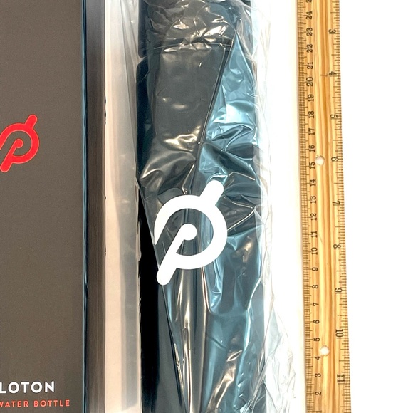 PELOTON Glass Water Bottle - Picture 2 of 6